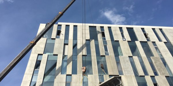 02a09d2cb80e5c50051f-1