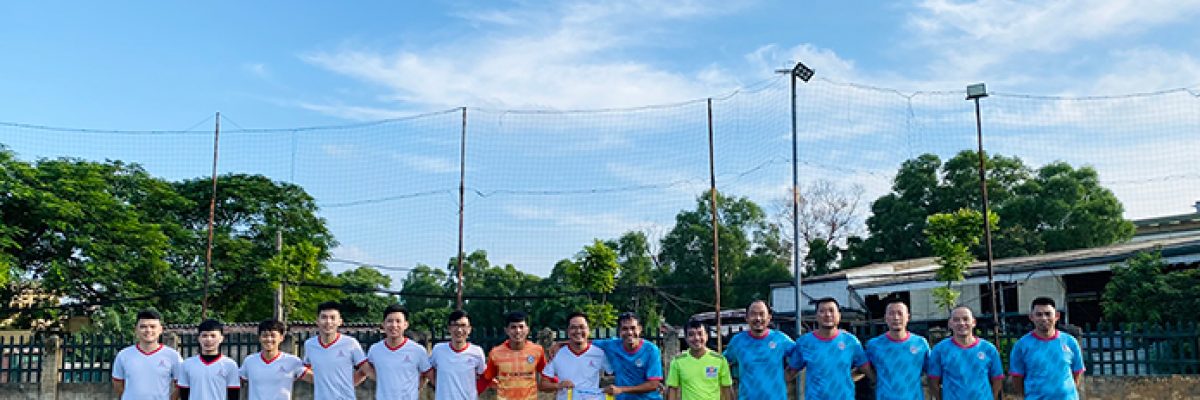 giao-huu-bong-da-fc-lpc